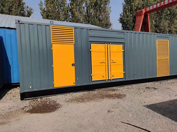 哈密300kw 柴油发电机组用多大的空气开关？