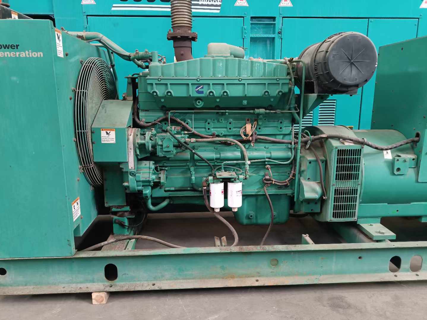 哈密过载会对 600kW 柴油发电机组造成哪些损害？