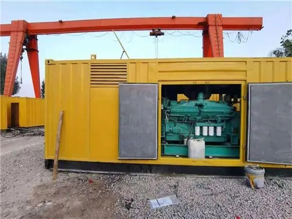 哈密冬季低温环境下,500KW发电机组应该选择什么类型的启动电瓶?
